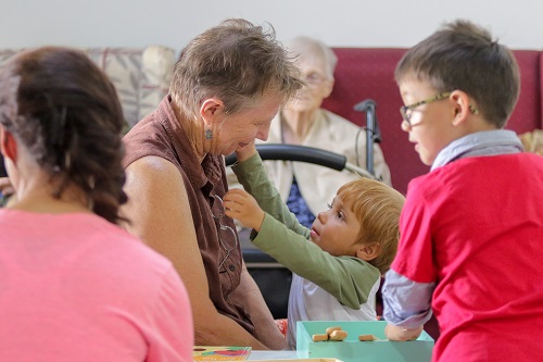 IRT Moruya residents and local families enjoy coming together for a playgroup session.